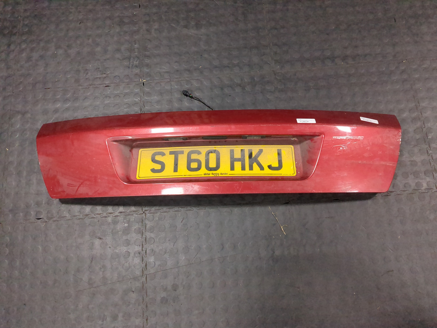 Накладка крышки багажника