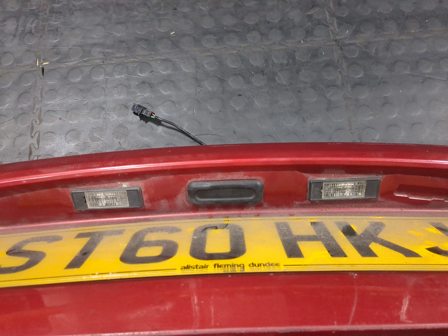 Накладка крышки багажника