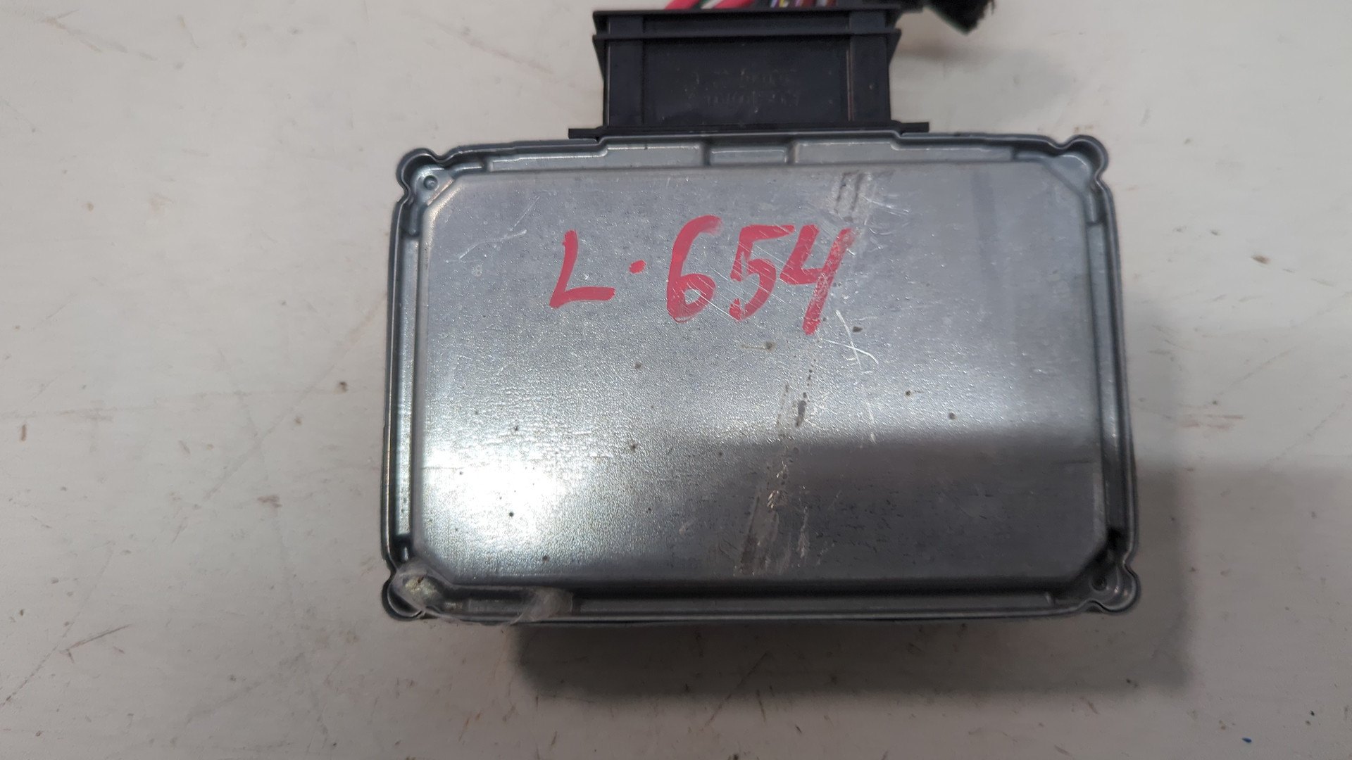 Преобразователь напряжения (адаптер)