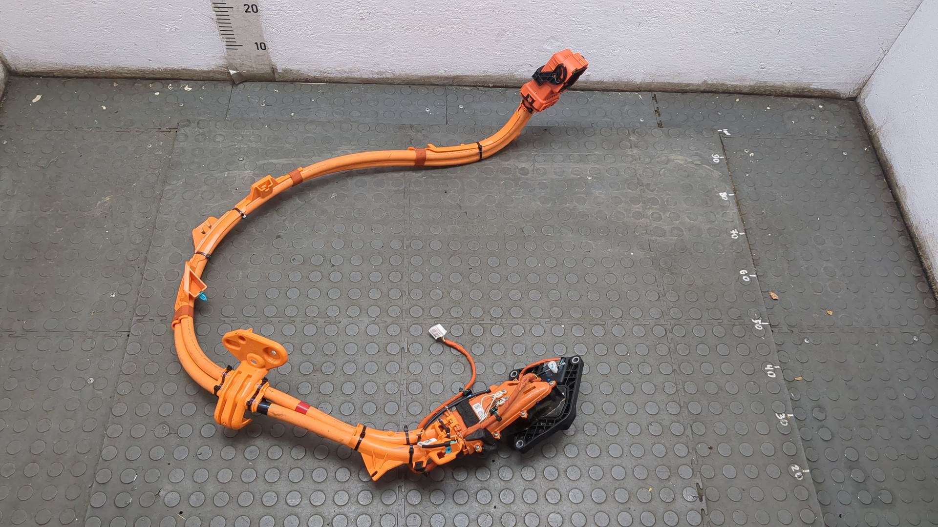 Провод высокого напряжения