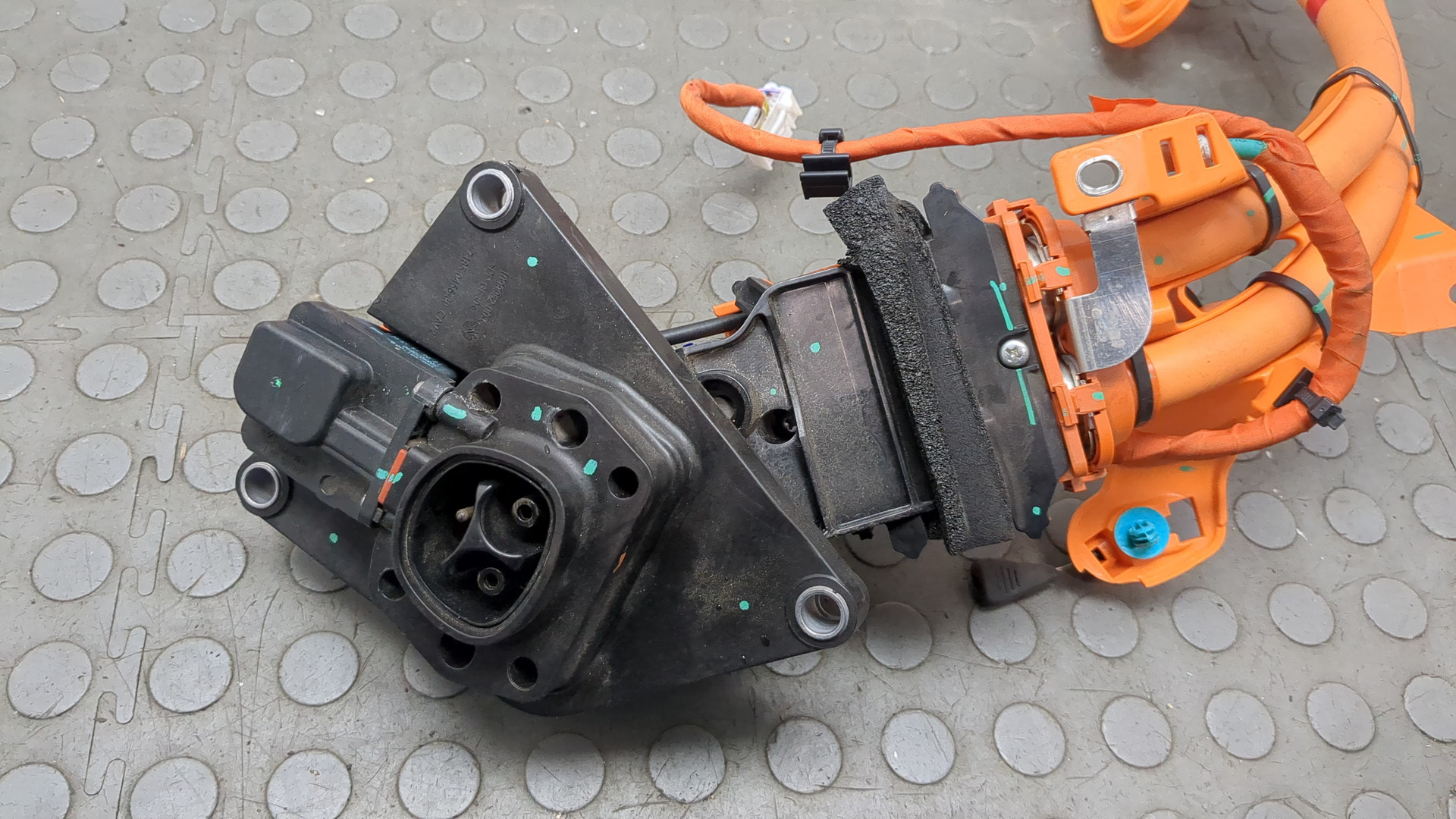 Провод высокого напряжения