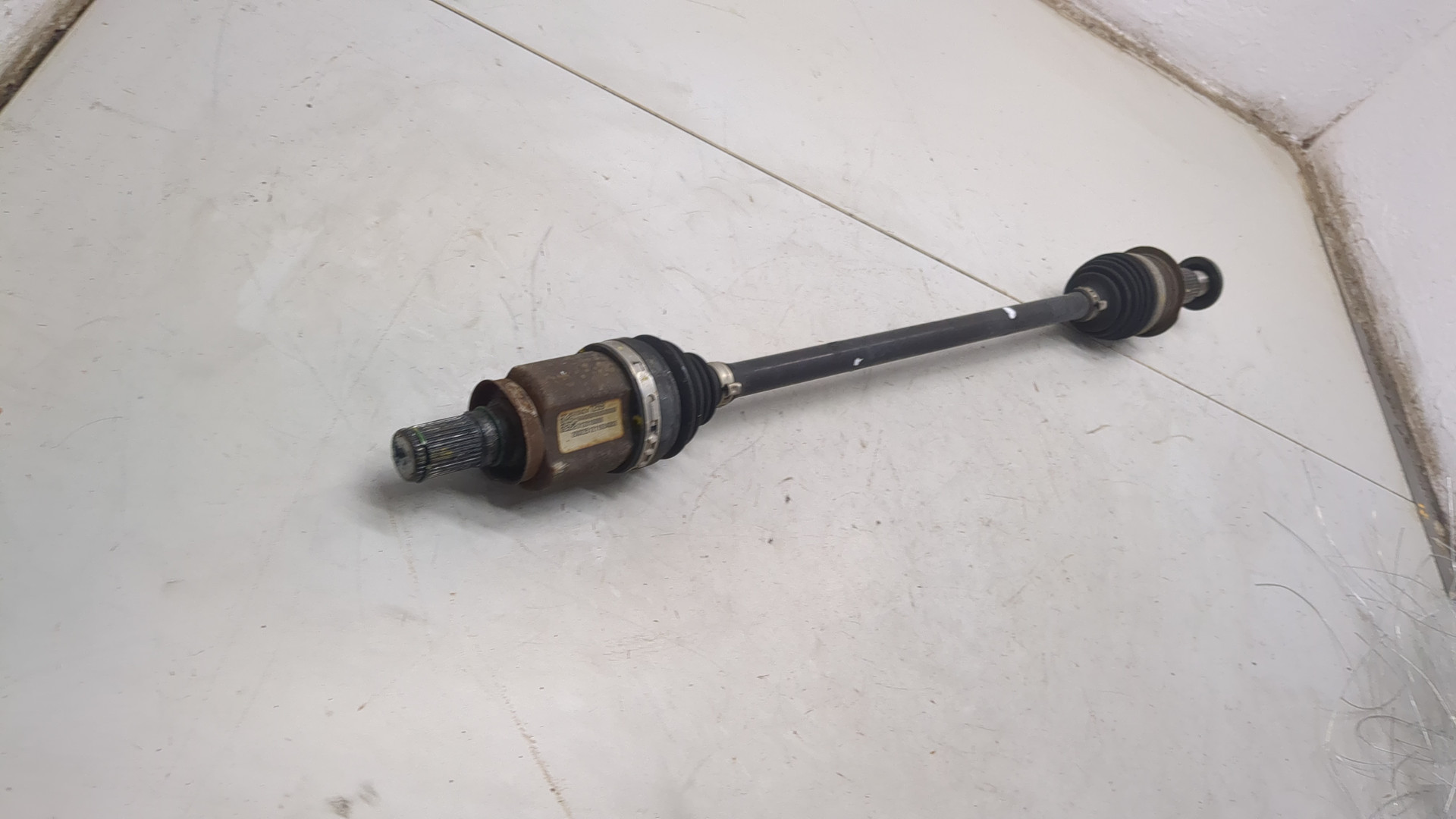 Полуось задняя правая