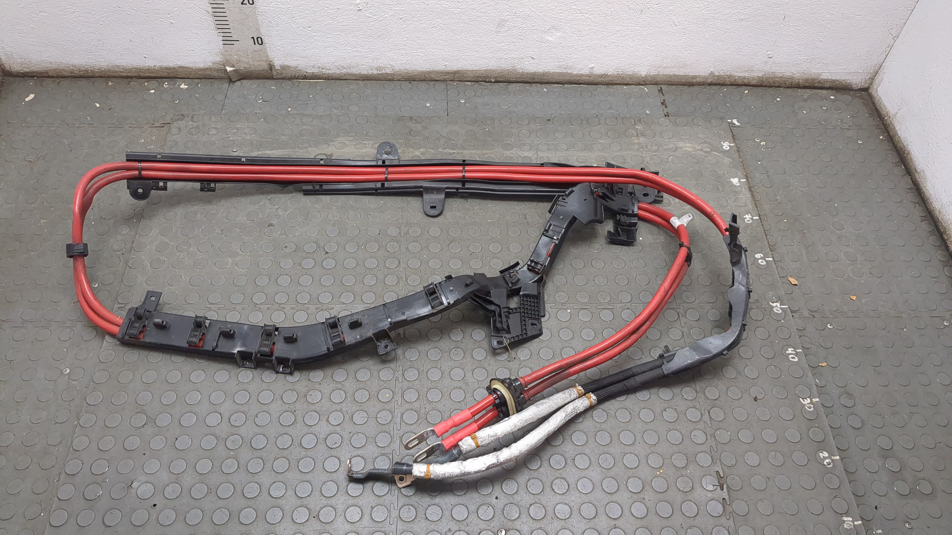 Провод высокого напряжения