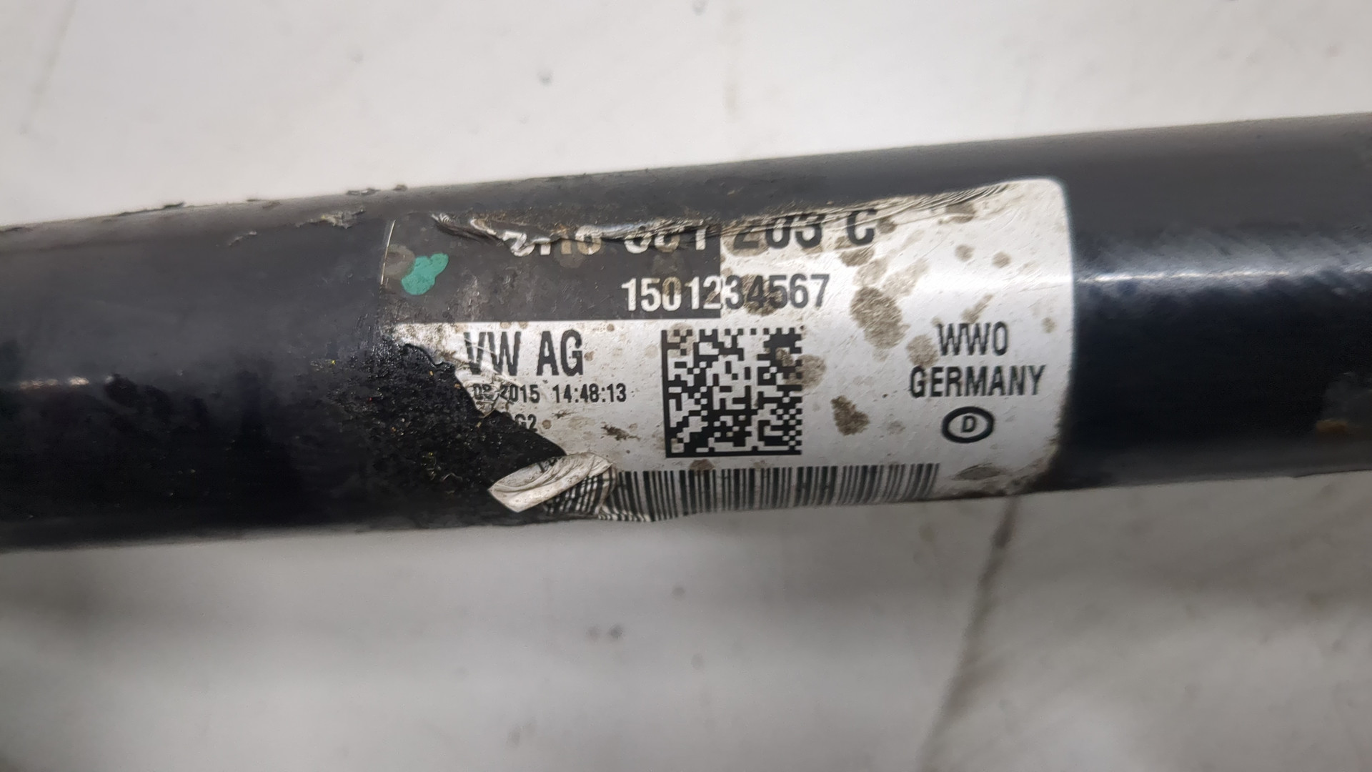 Полуось задняя