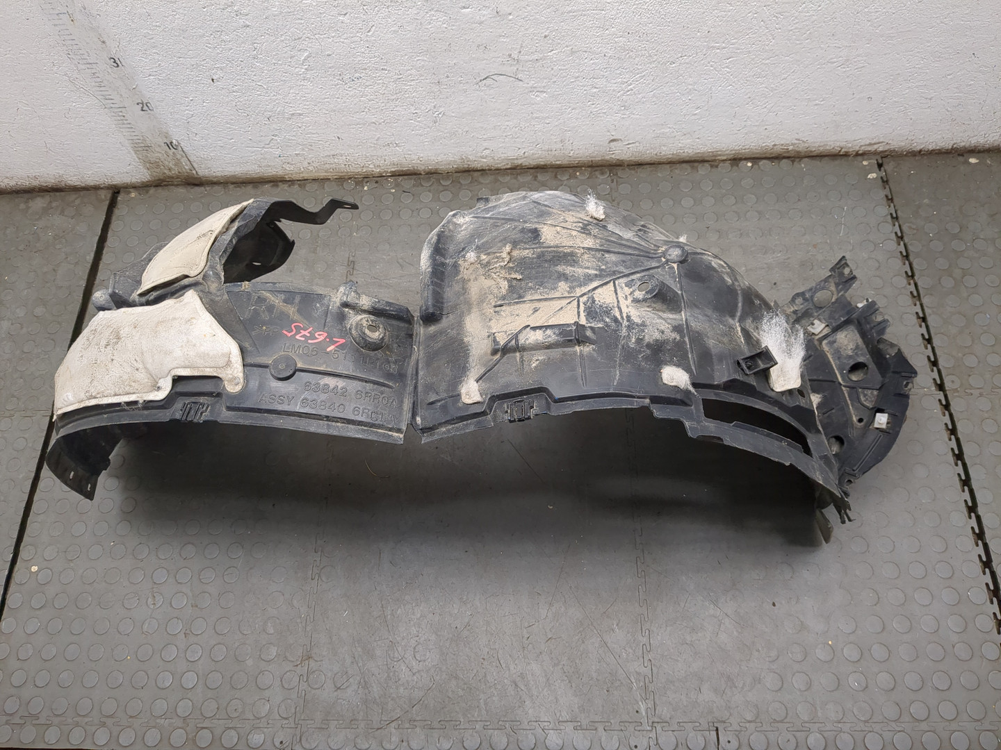 Локер передний правый