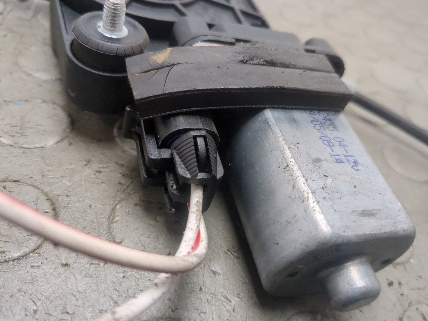 Стеклоподъемник электр. передний правый