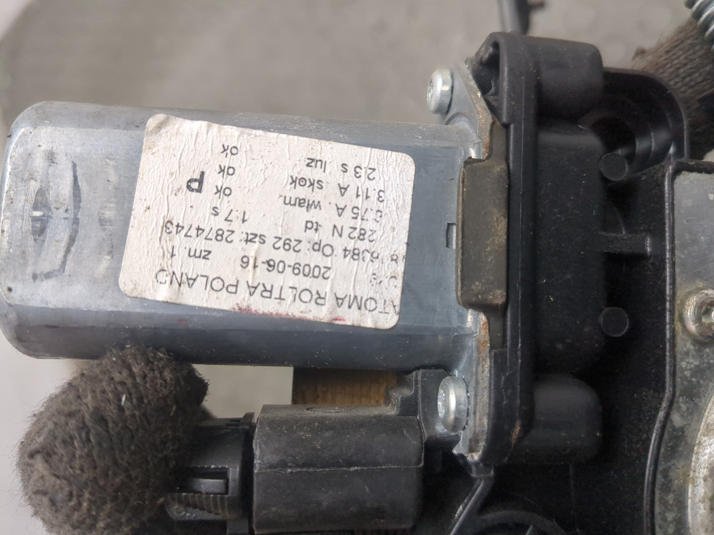 Стеклоподъемник электр. передний правый