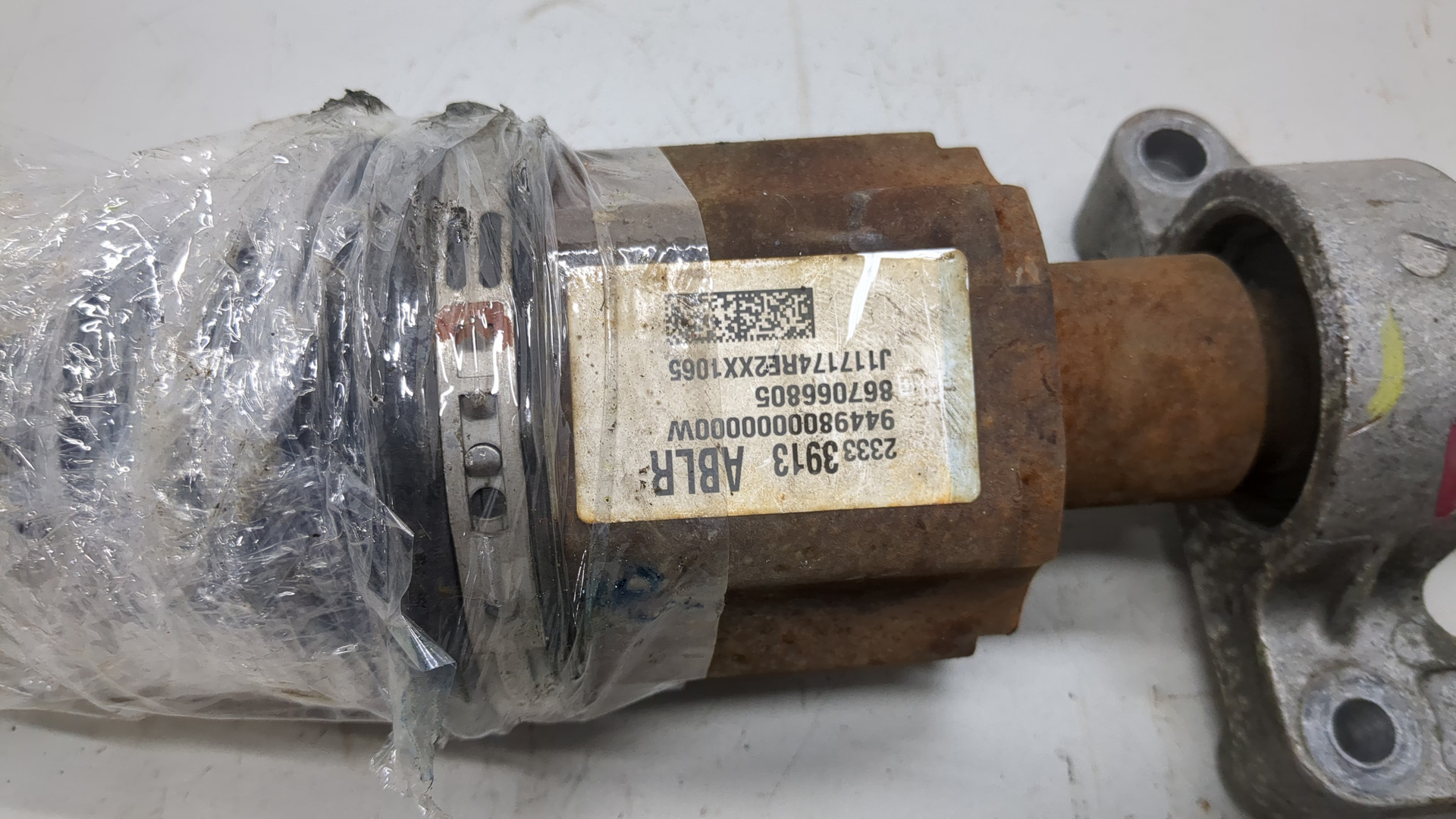 Полуось передняя правая