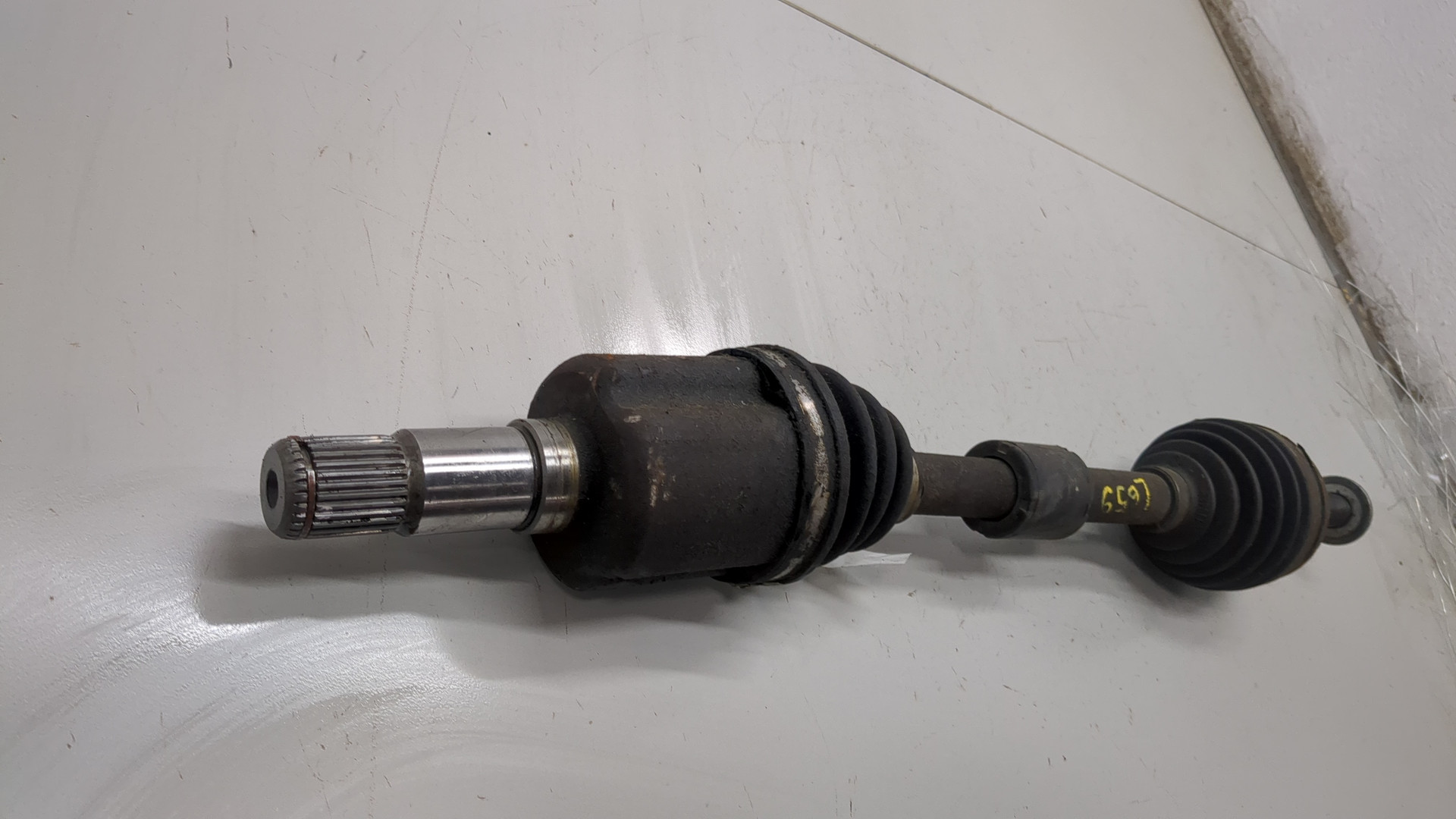 Полуось передняя левая