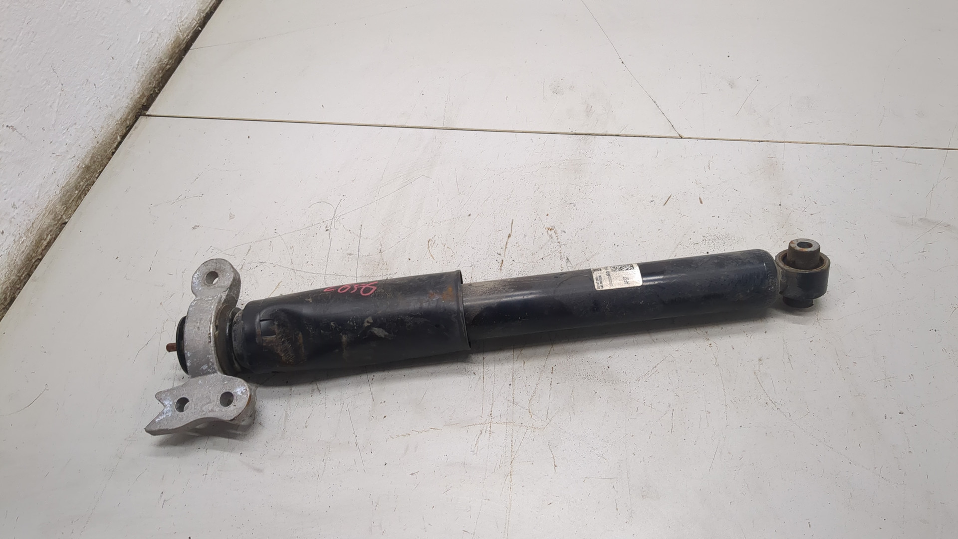 Амортизатор задний (стойка)