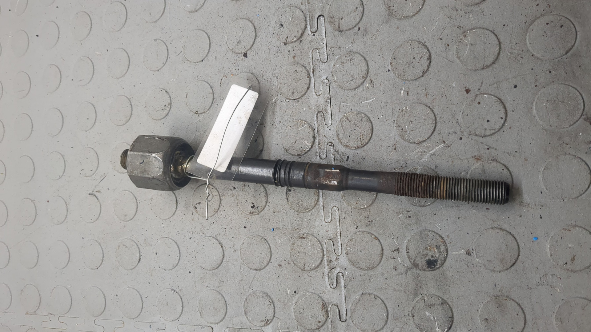 Тяга рулевая правая