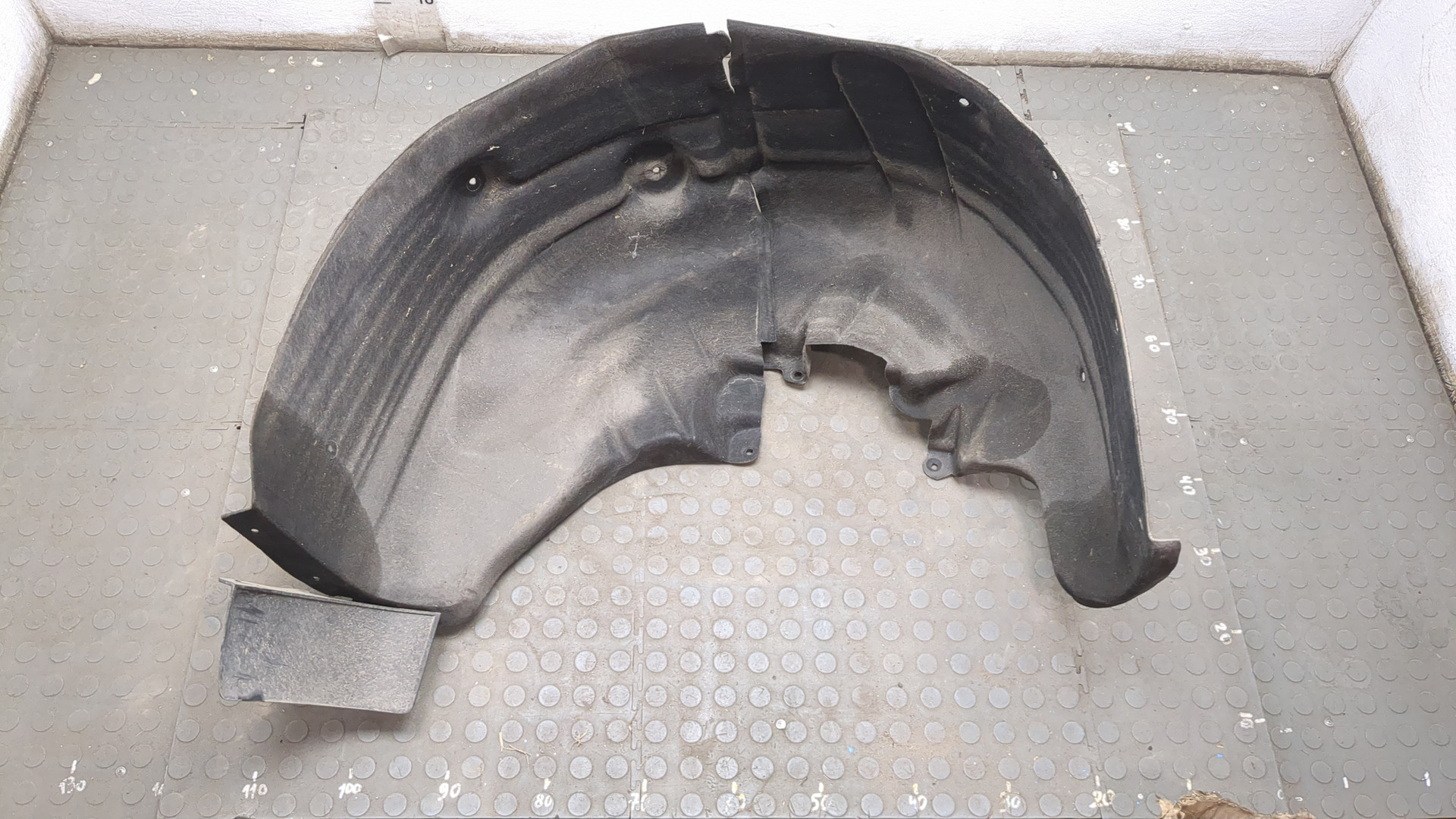 Локер задний левый