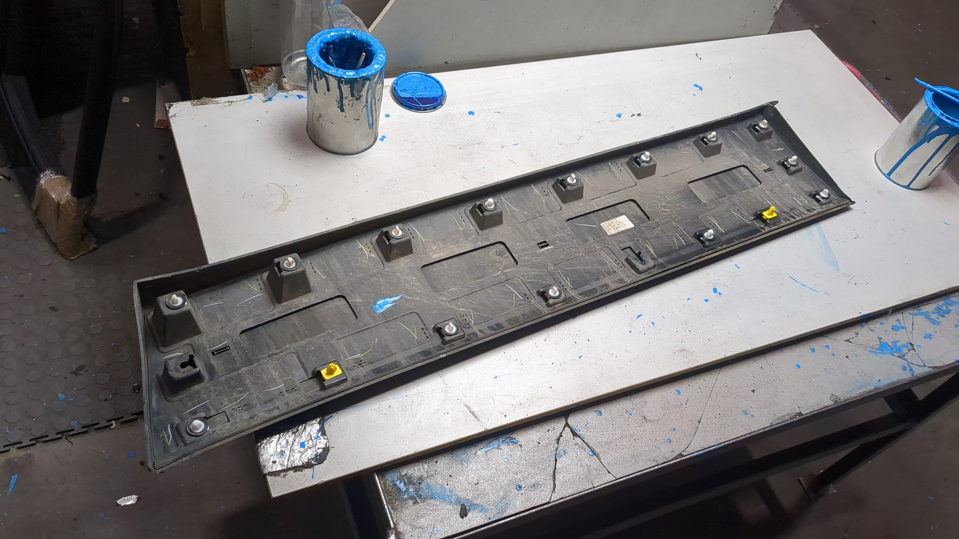 Молдинг двери