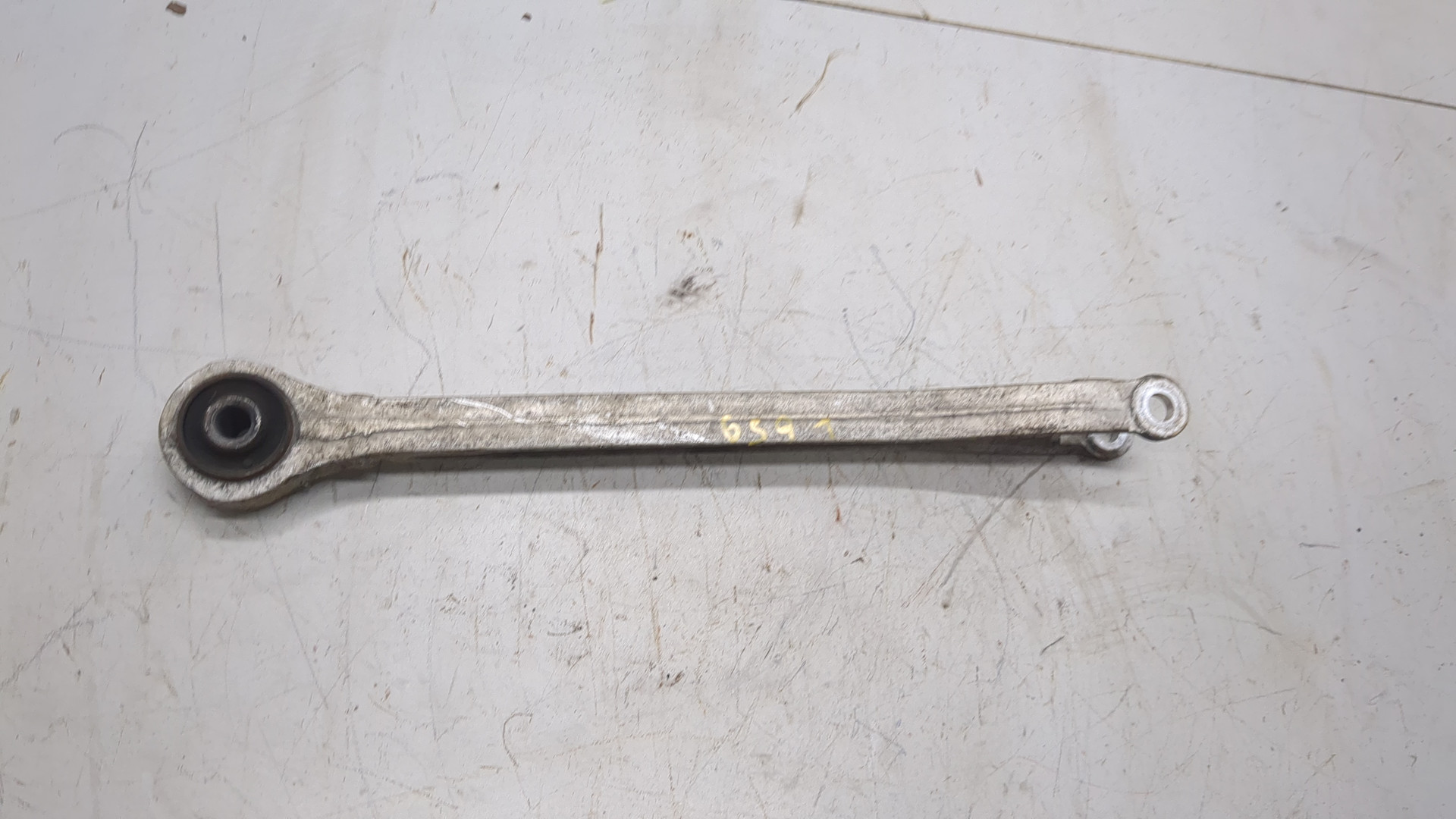 Рычаг задний