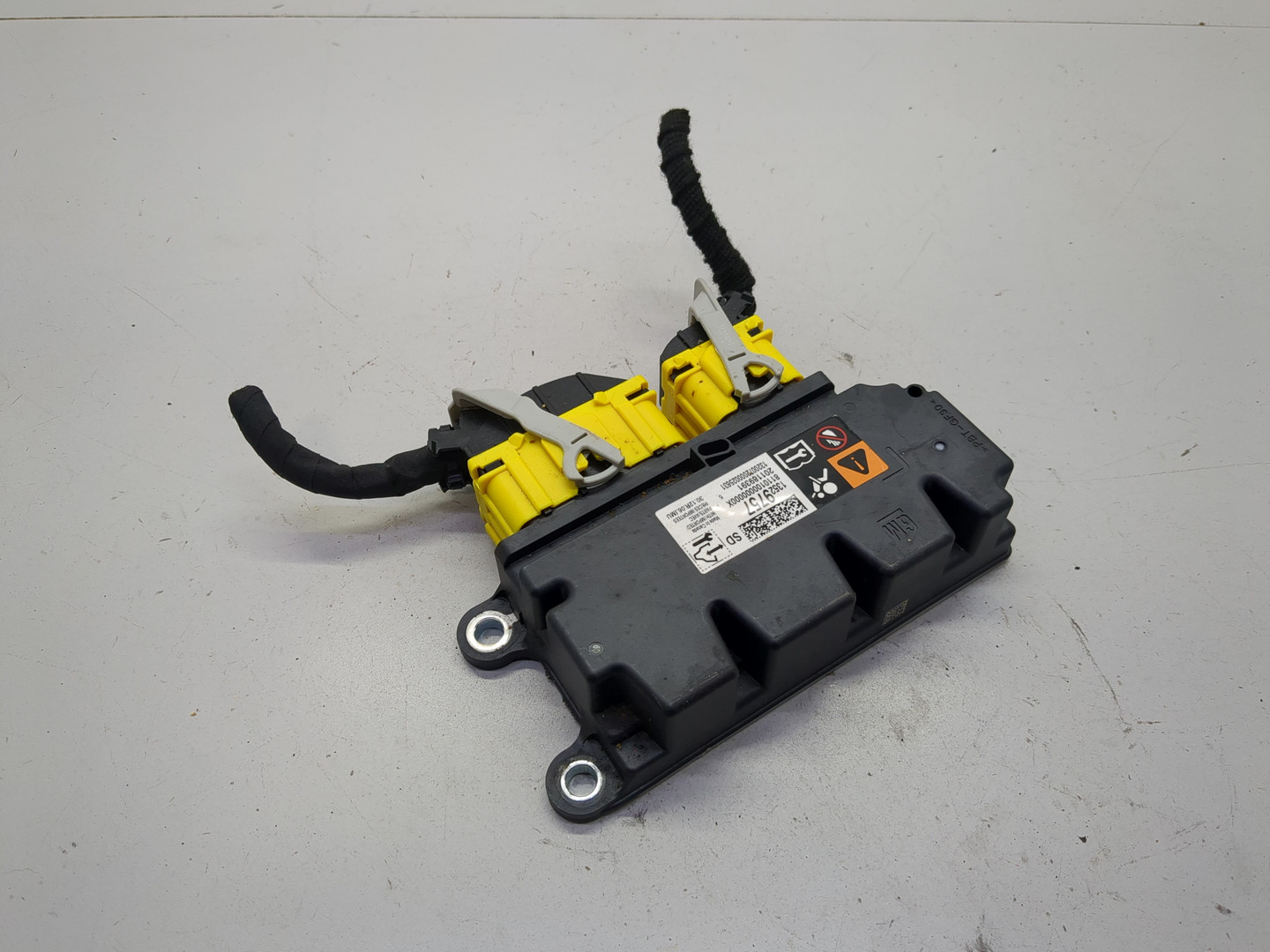 Блок управления подушек безопасности (AIR BAG)