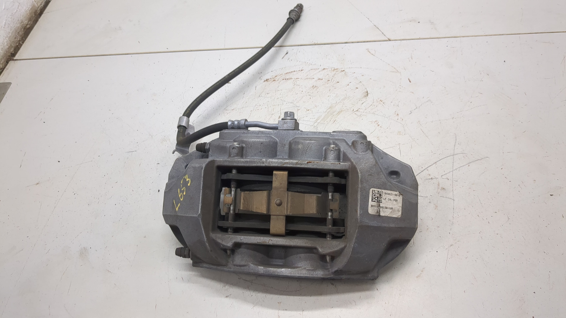 Суппорт передний левый