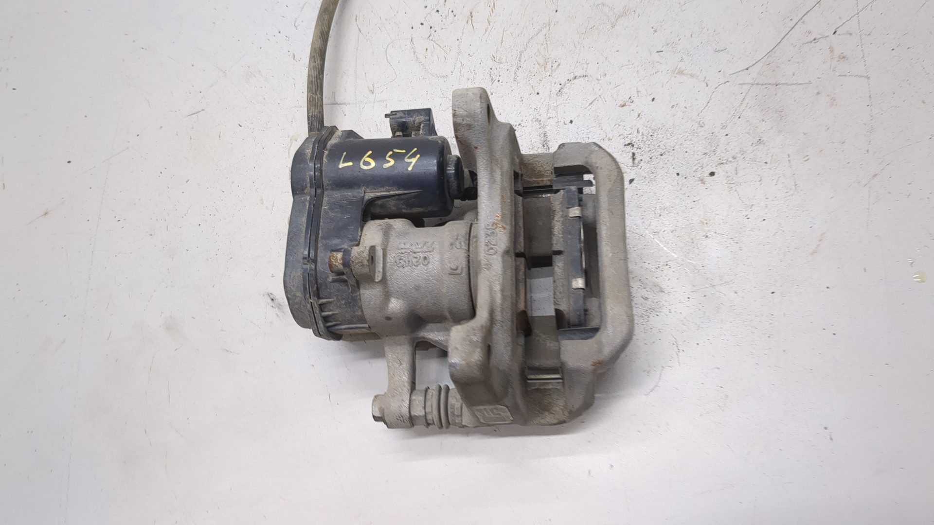 Суппорт задний правый