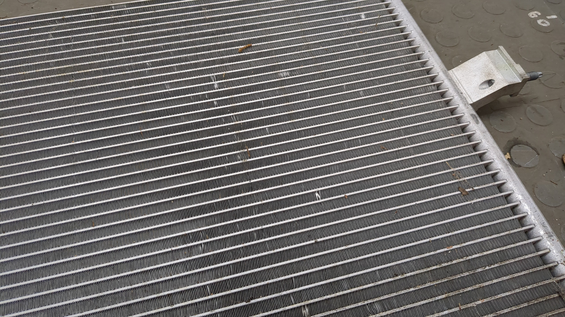 Радиатор кондиционера / конденсер