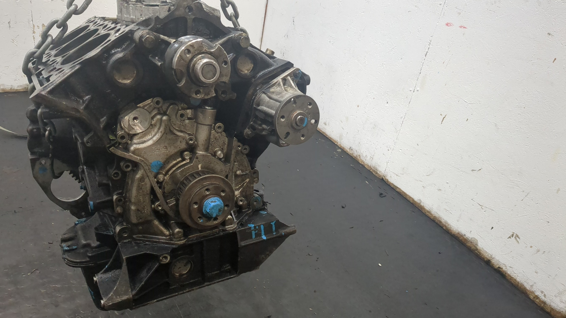 Блок двигателя