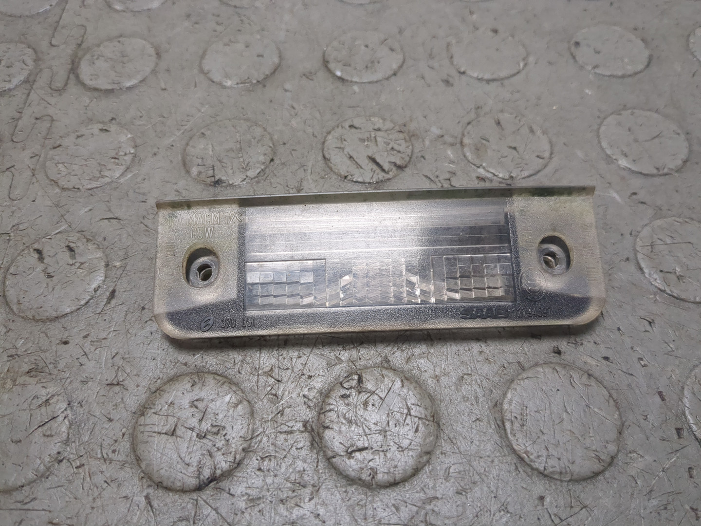 Фонарь подсветки номера