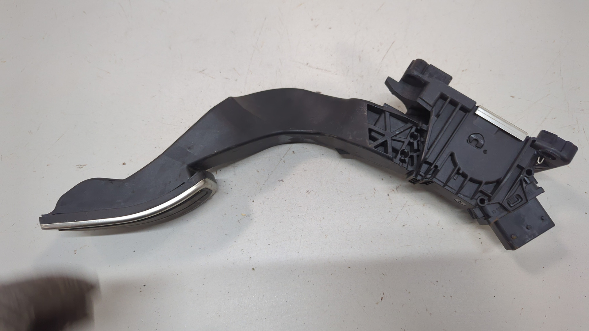 Педаль газа