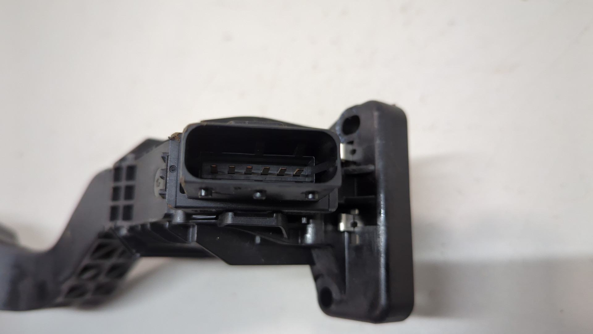 Педаль газа