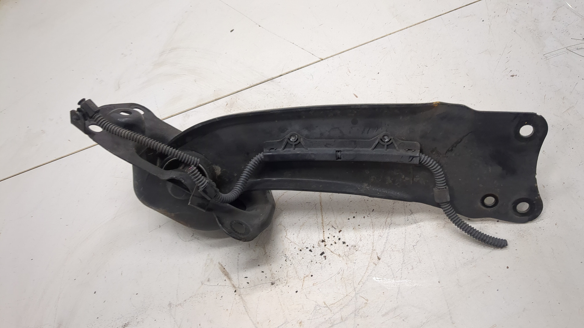 Рычаг задний левый