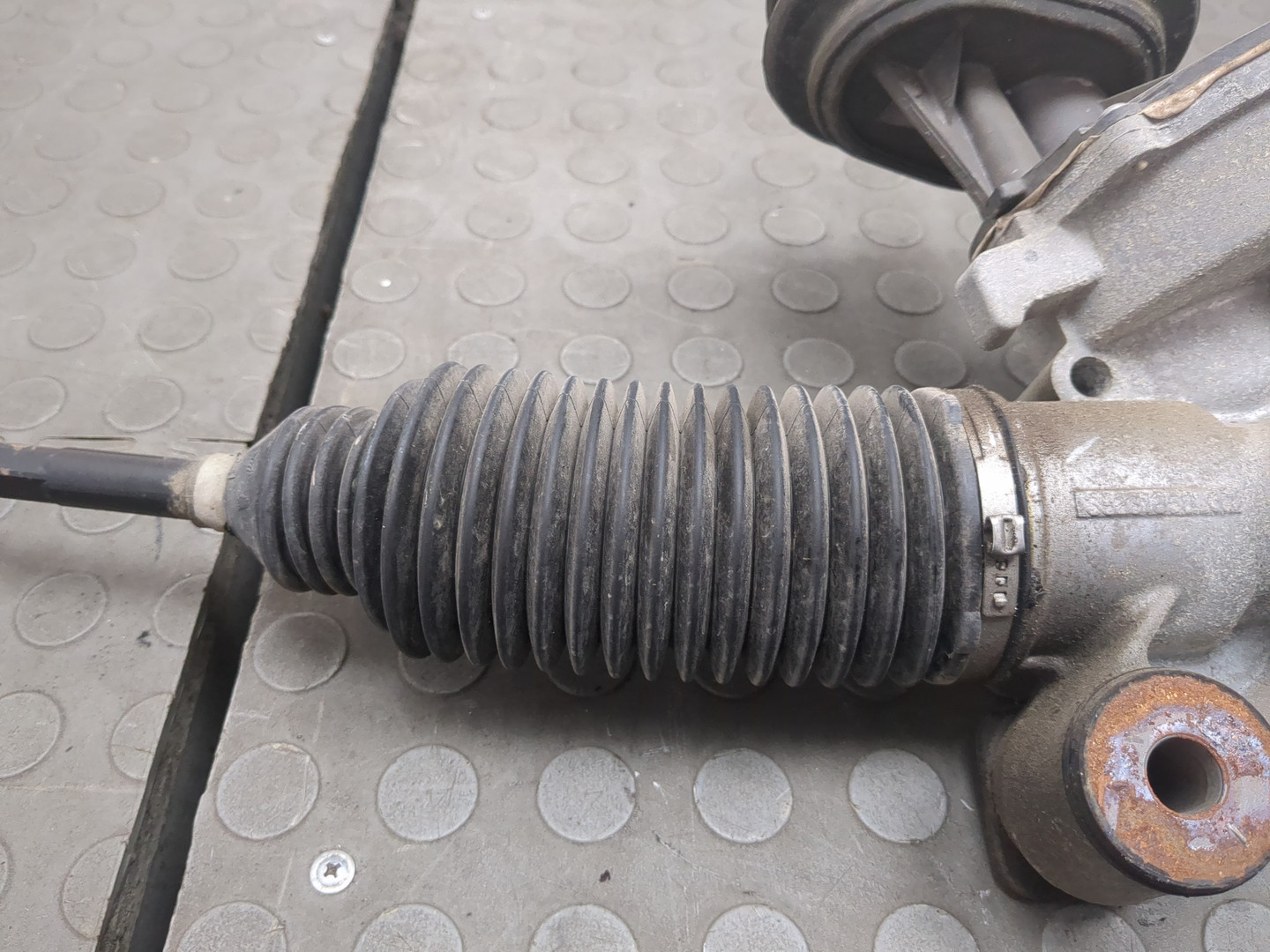 Рейка рулевая