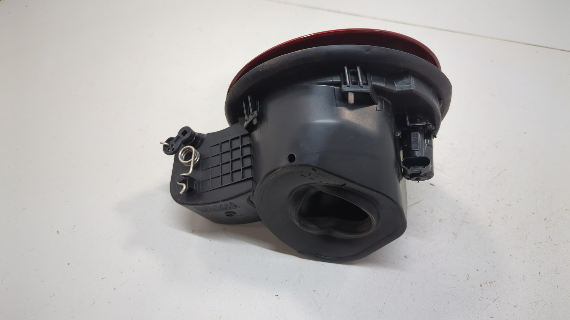 Лючок бензобака