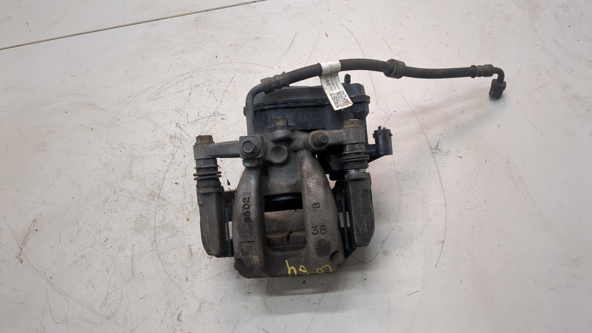 Суппорт задний левый