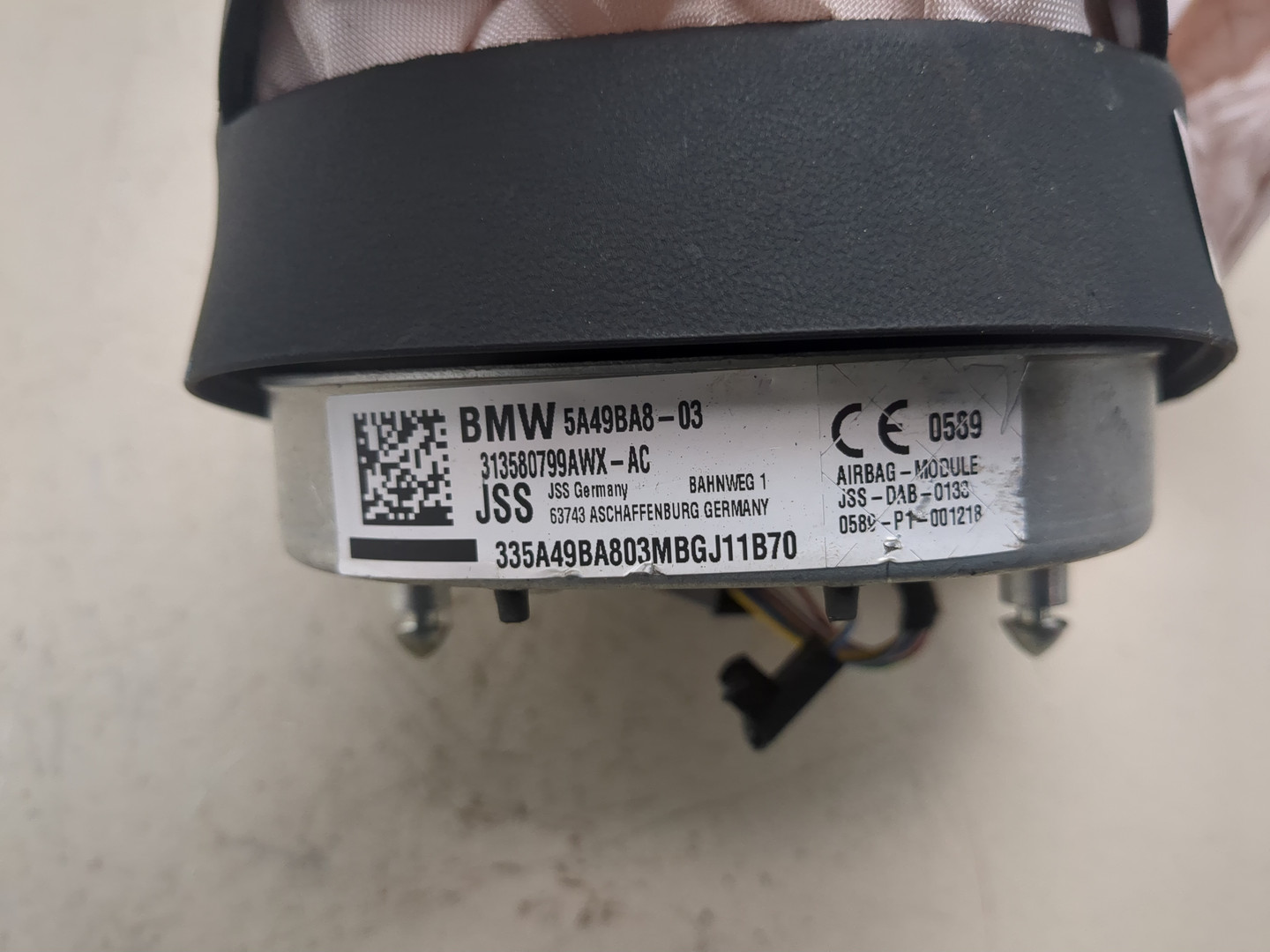 Подушка безопасности в рулевое колесо