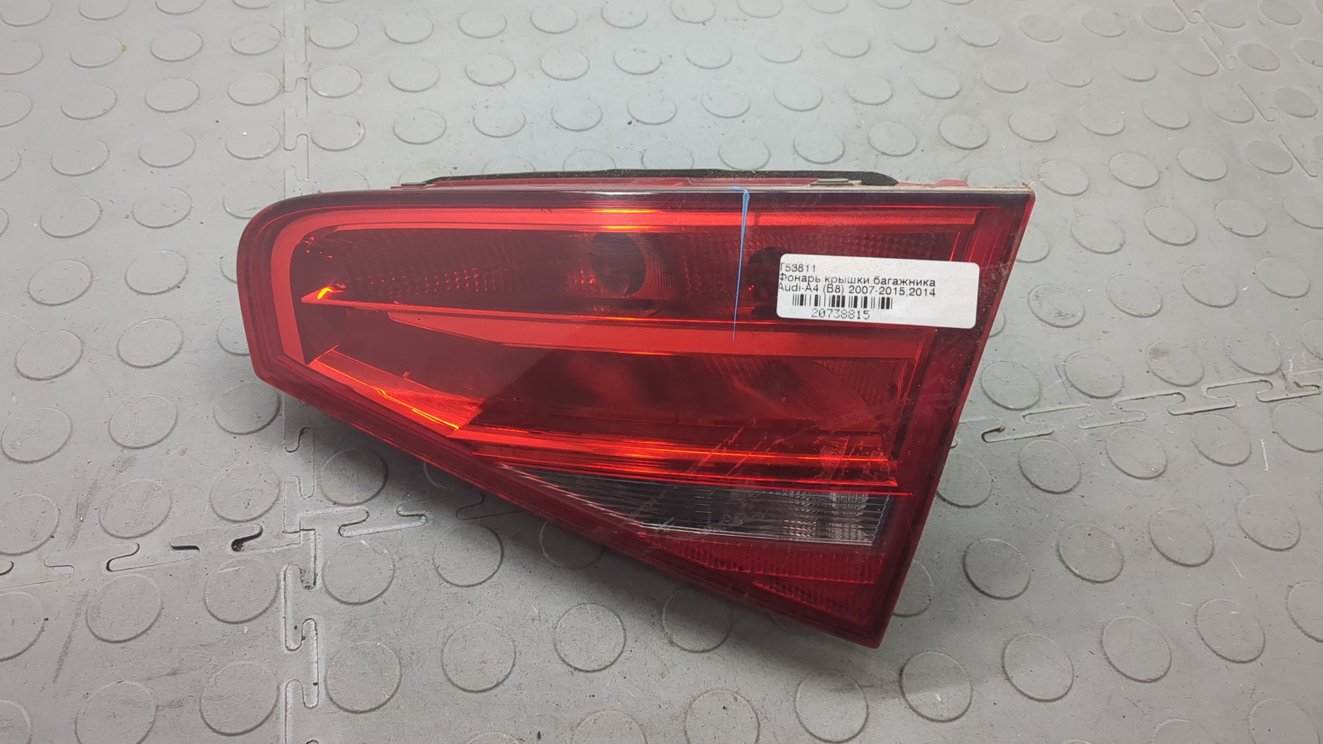 Фонарь задний внутренний правый