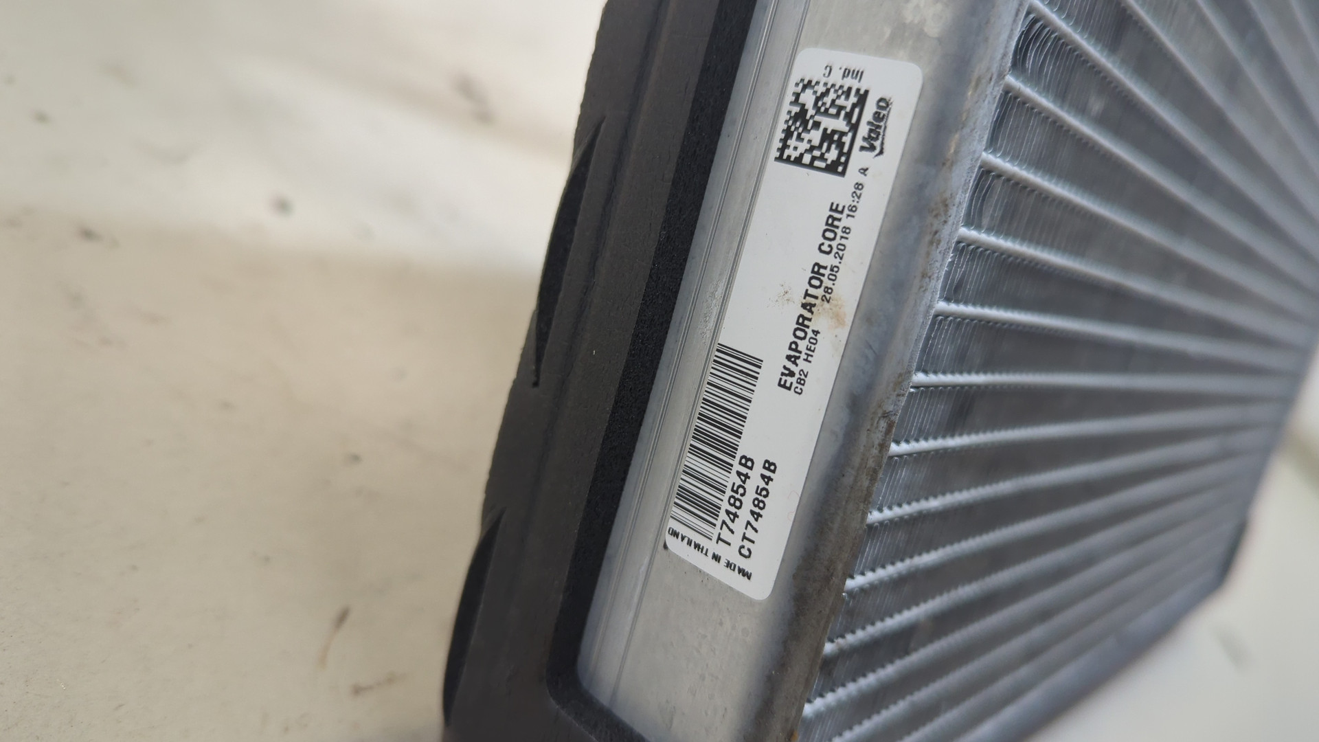 Радиатор кондиционера / конденсер