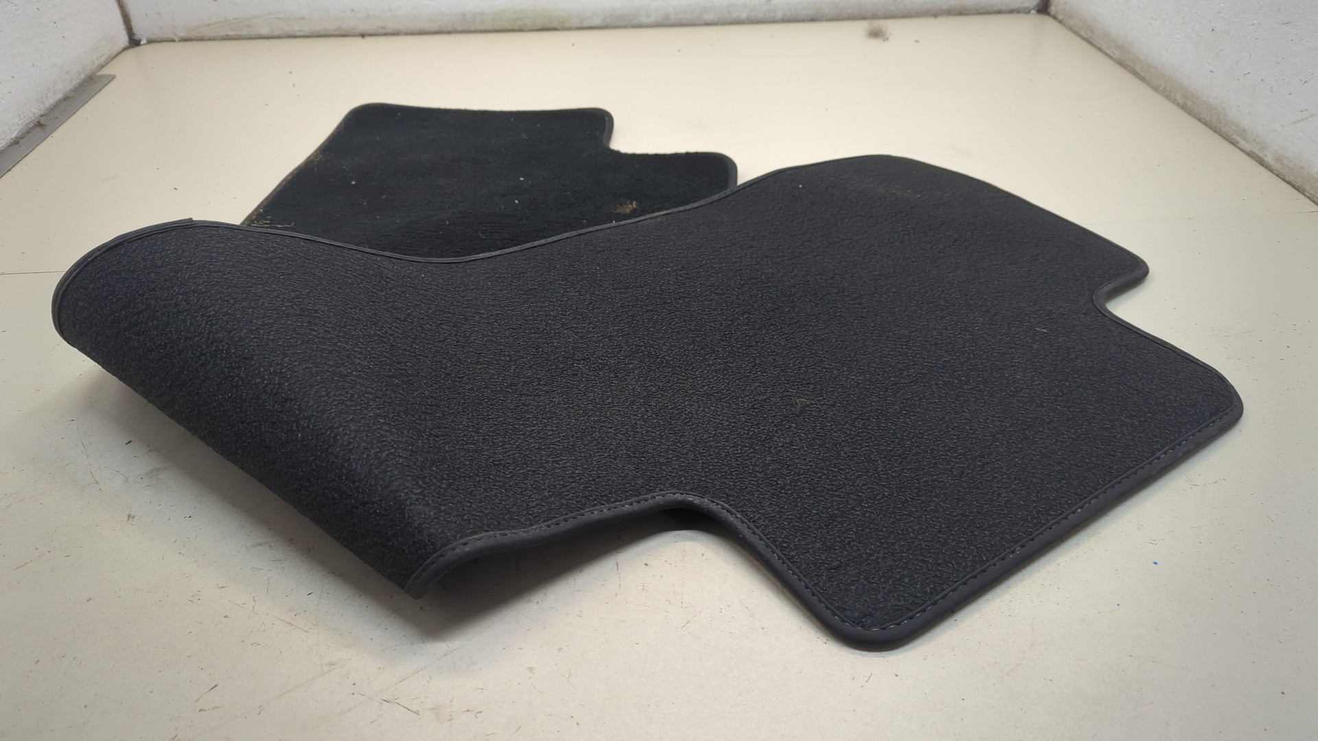 Покрытие напольное (ковролин)