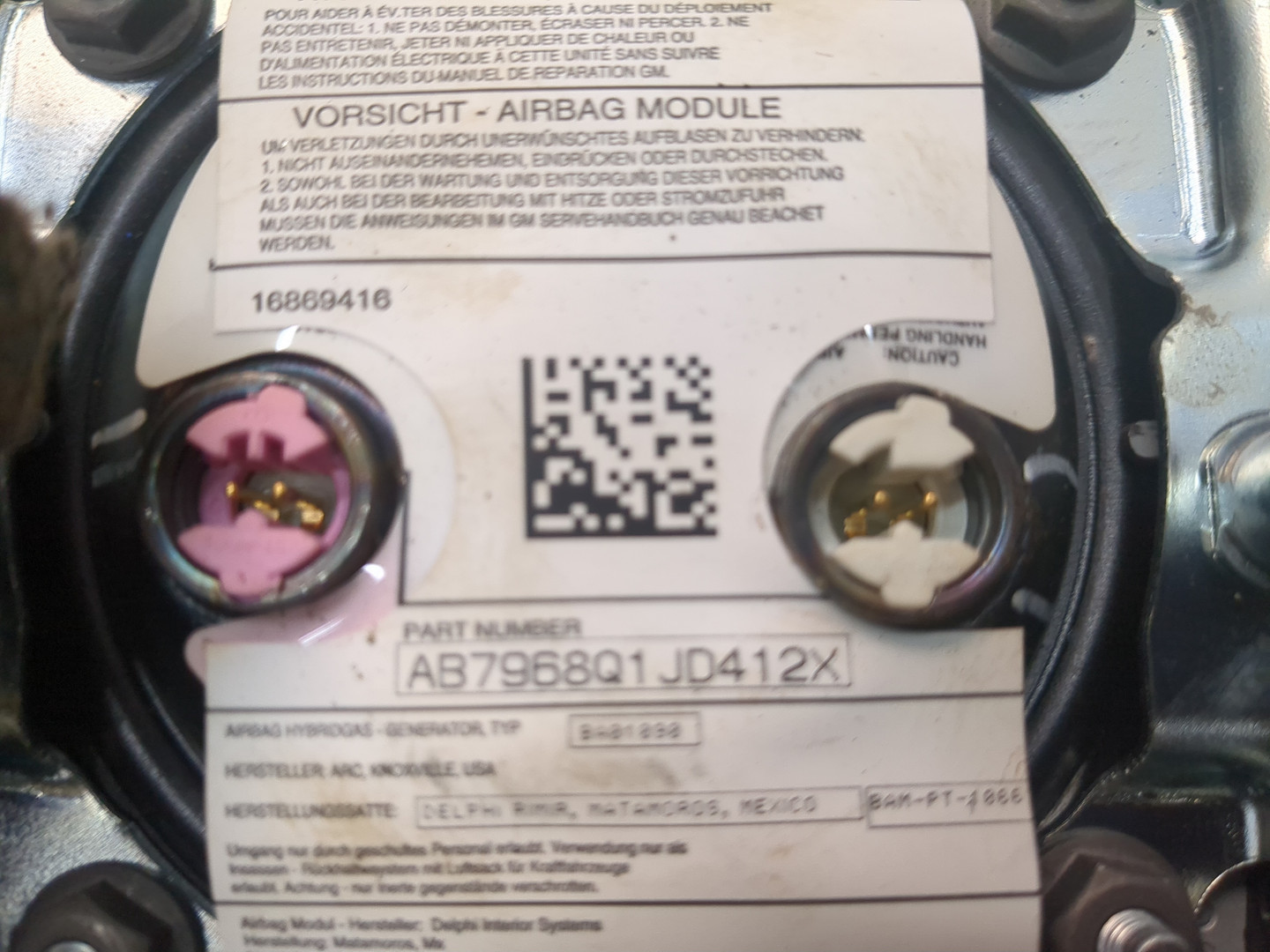 Подушка безопасности в рулевое колесо