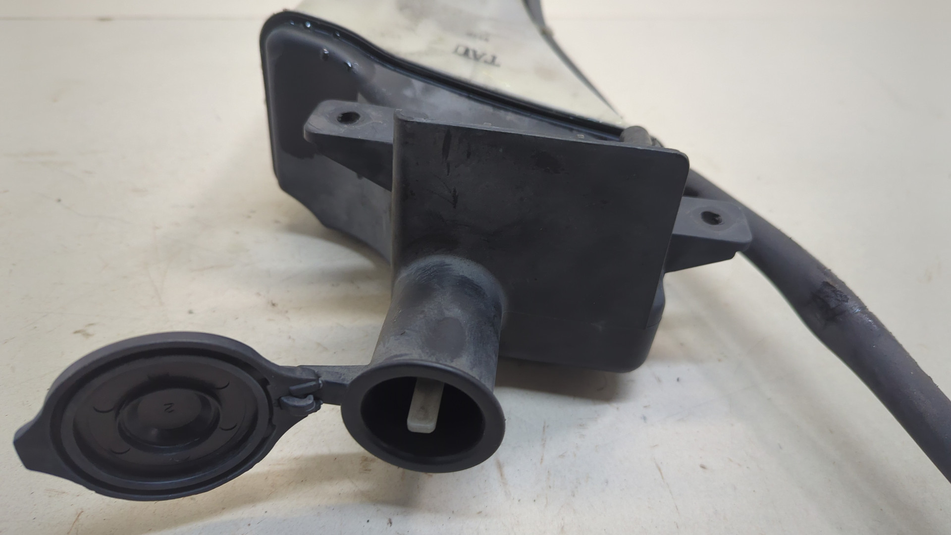 Бачок расширительный