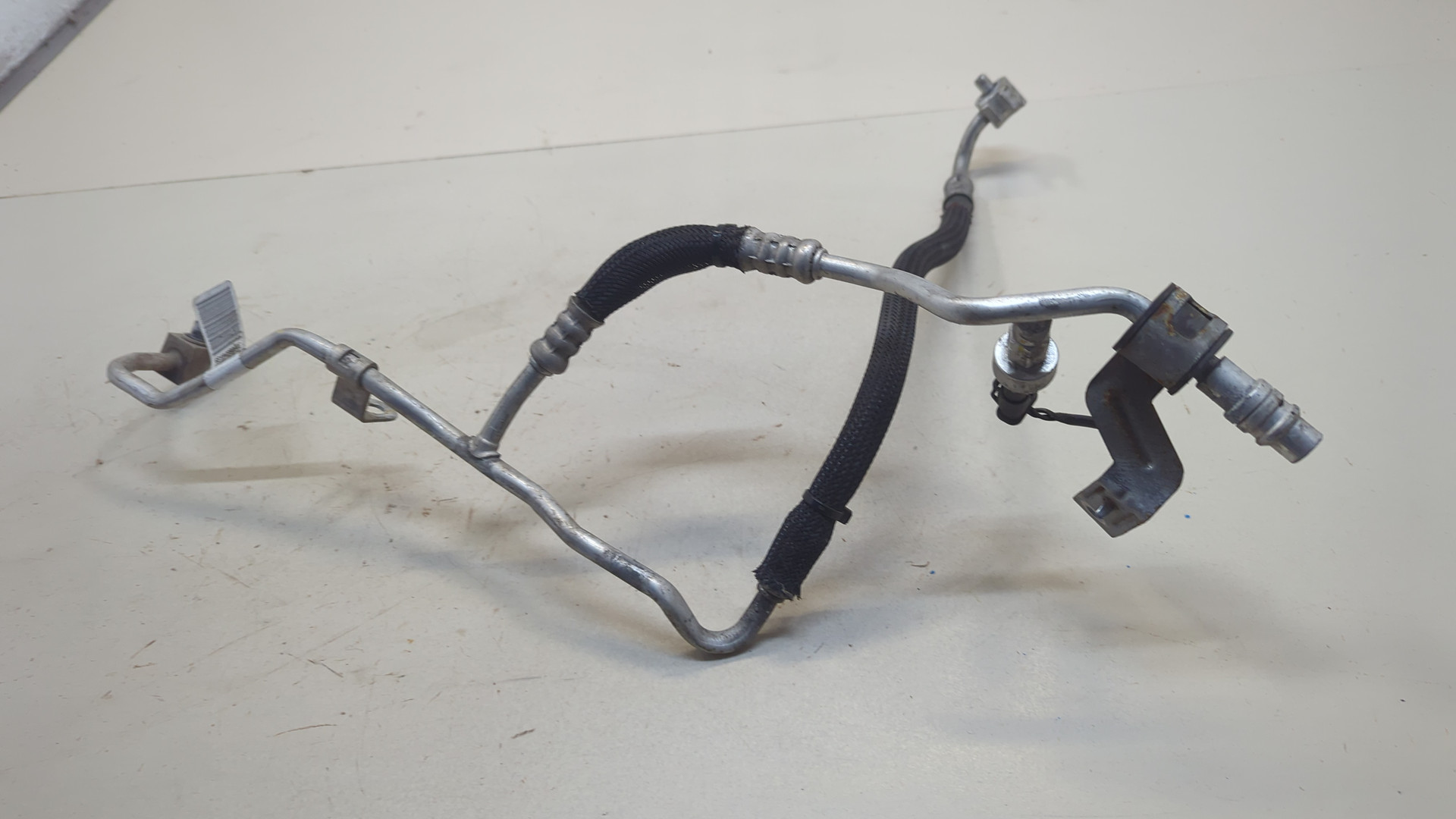 Трубка масляная