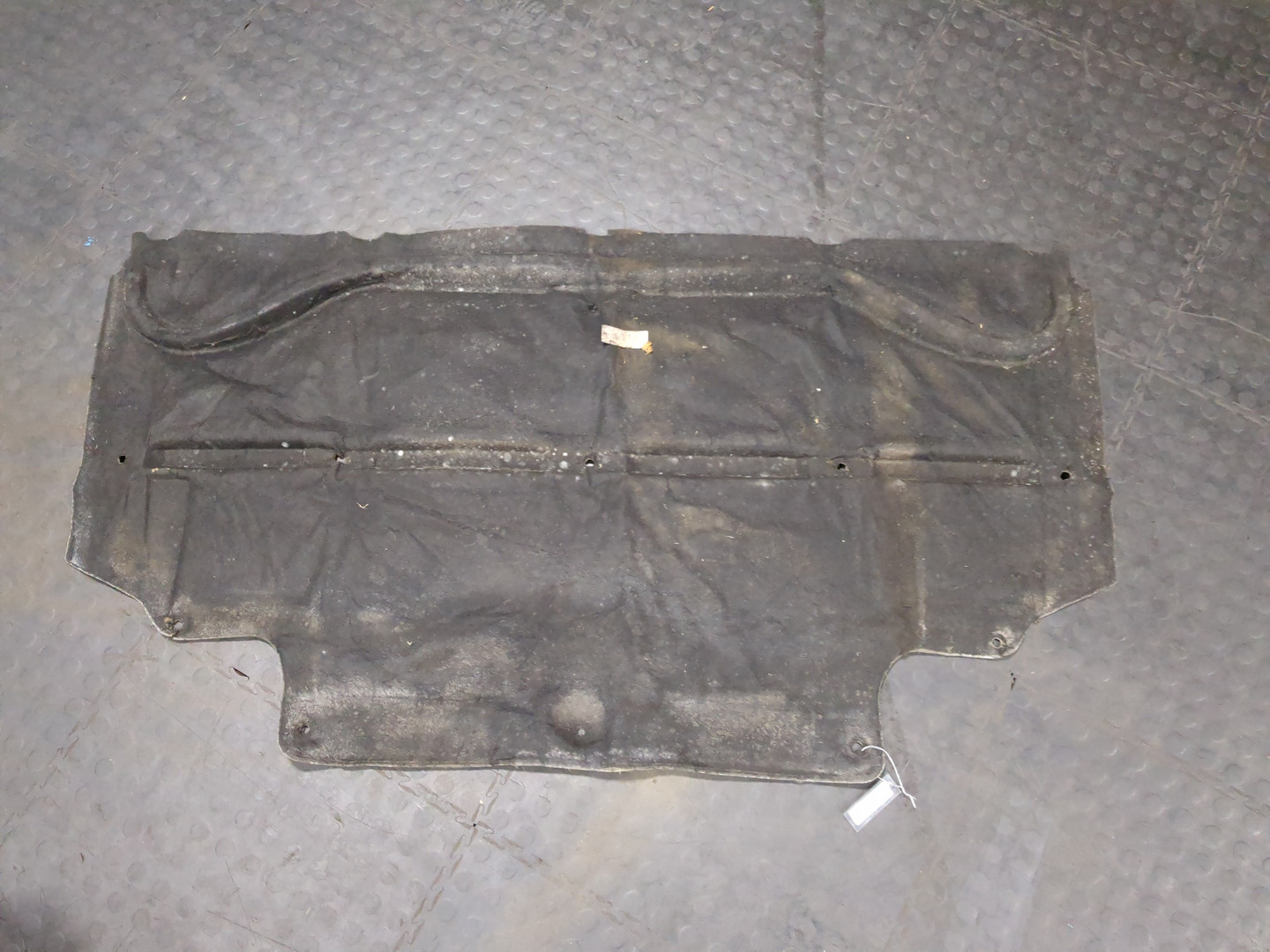 Шумоизоляция капота