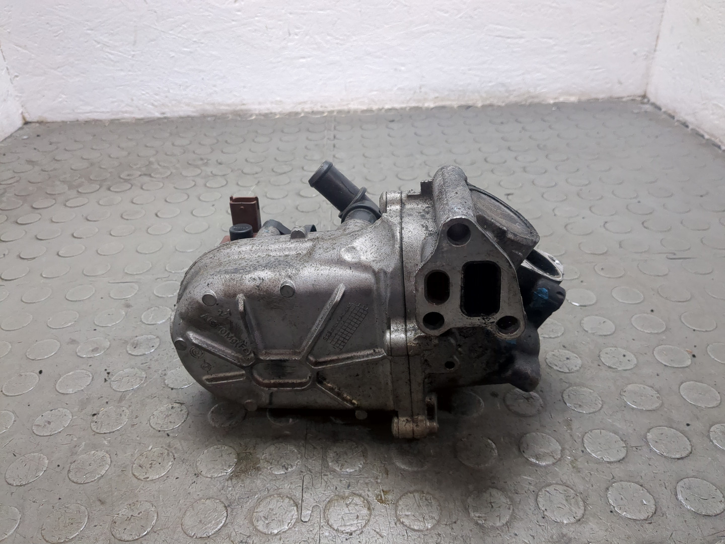 Клапан рециркуляции выхлопных газов (EGR)