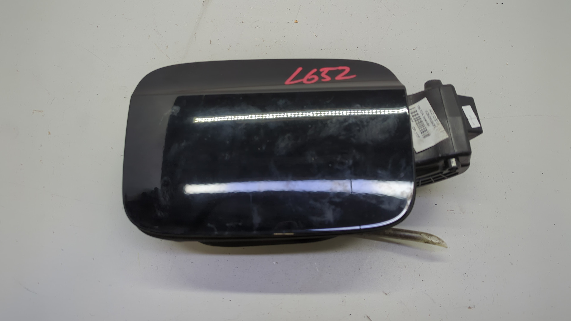 Лючок бензобака