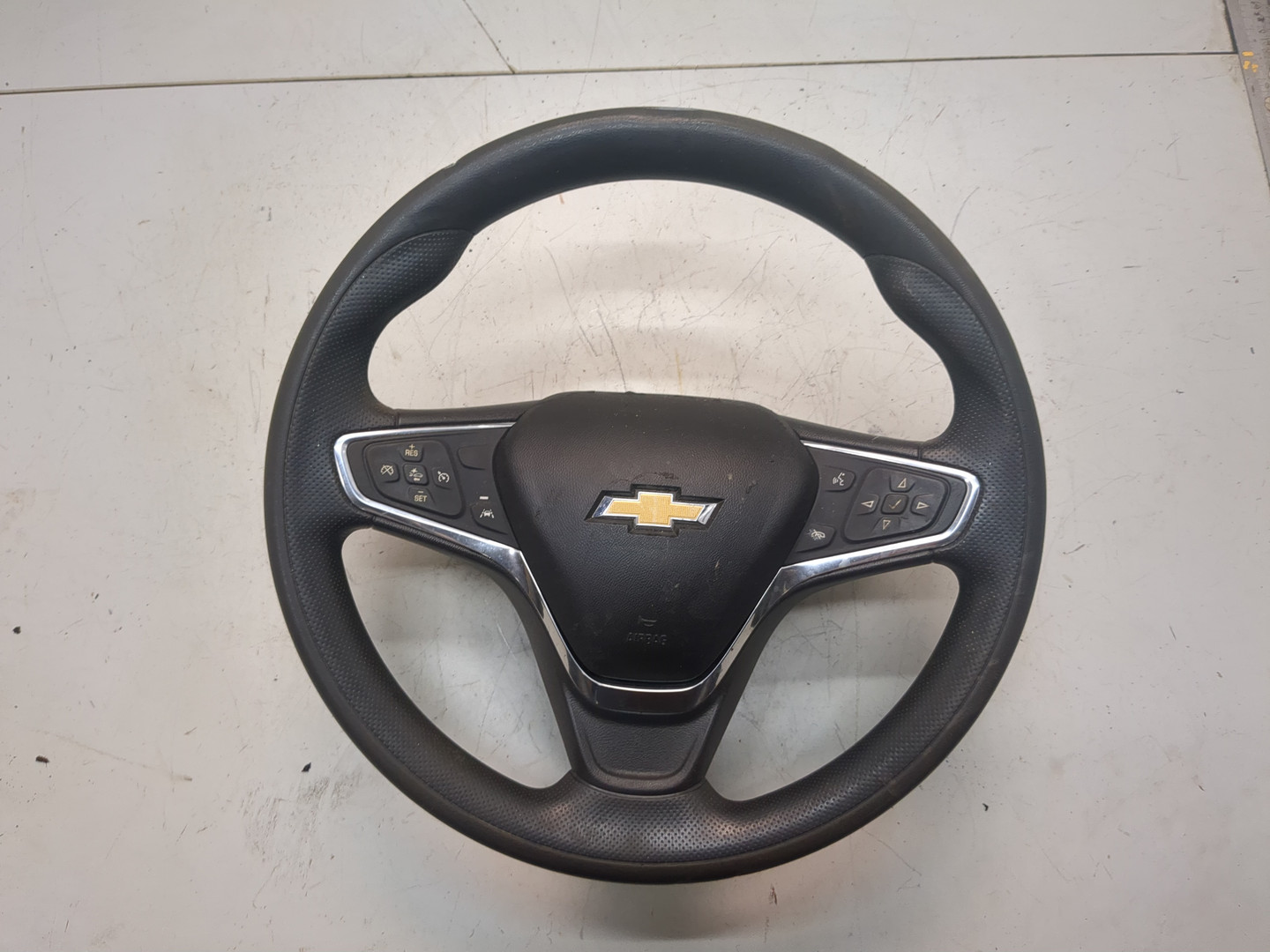 Рулевое колесо (руль)