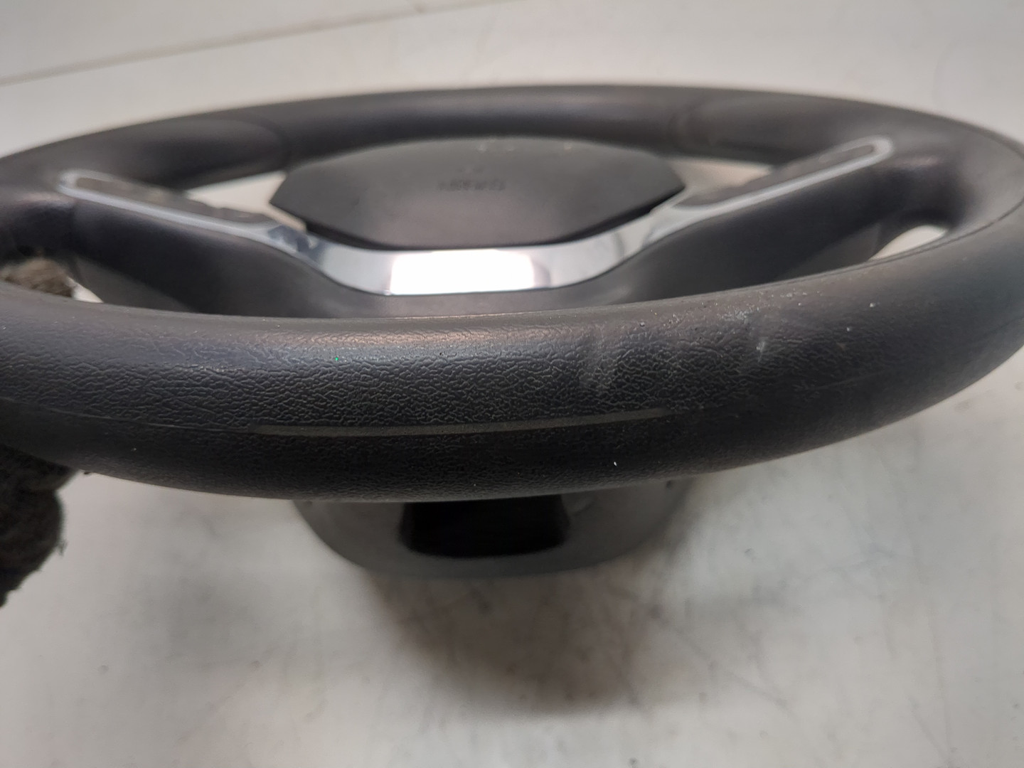 Рулевое колесо (руль)