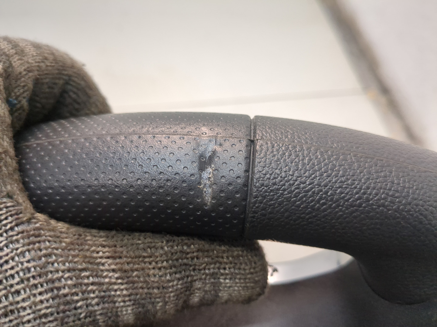 Рулевое колесо (руль)