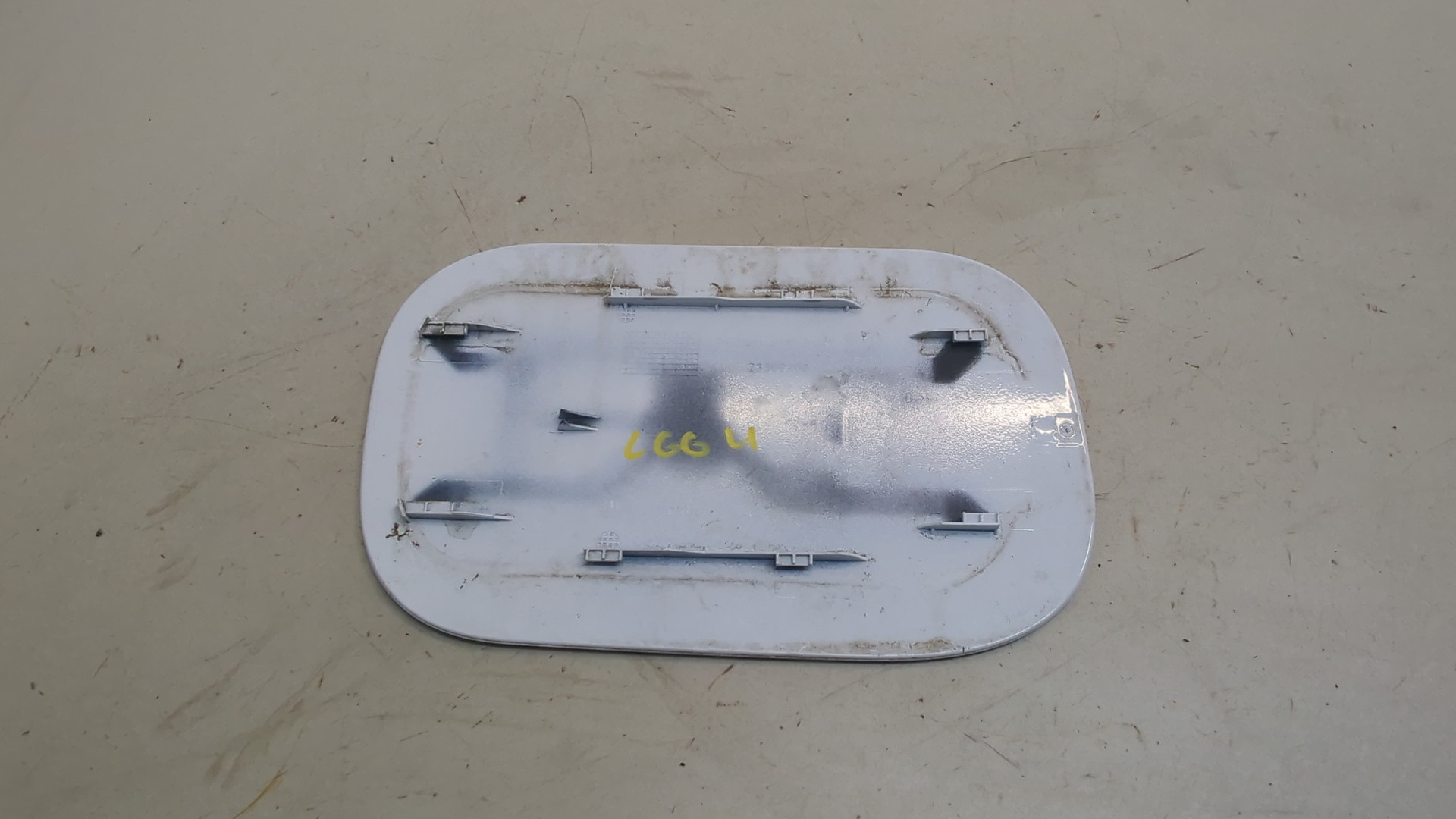 Лючок бензобака