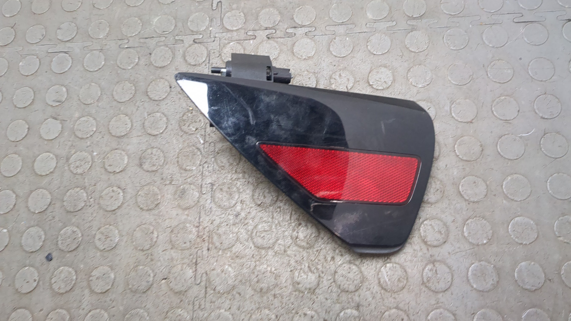 Лючок бензобака