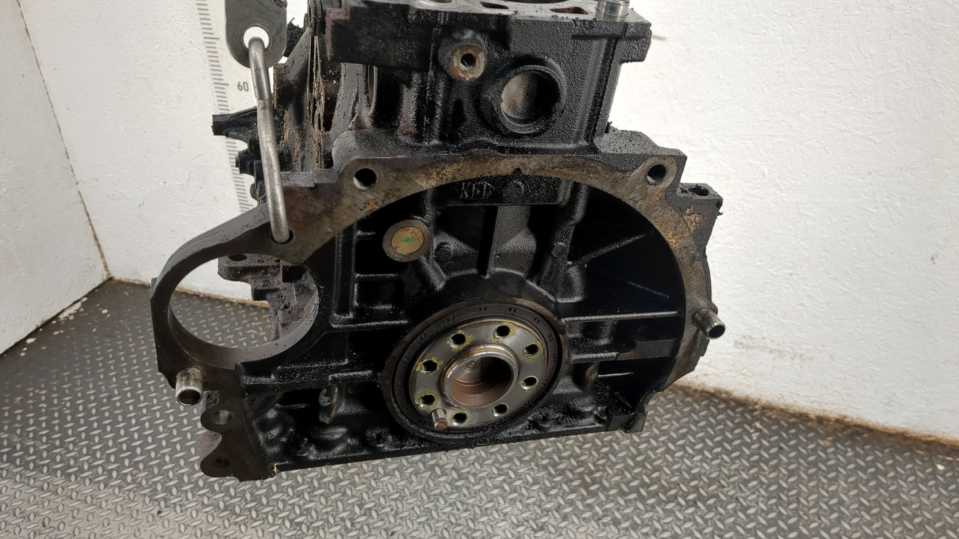 Блок двигателя