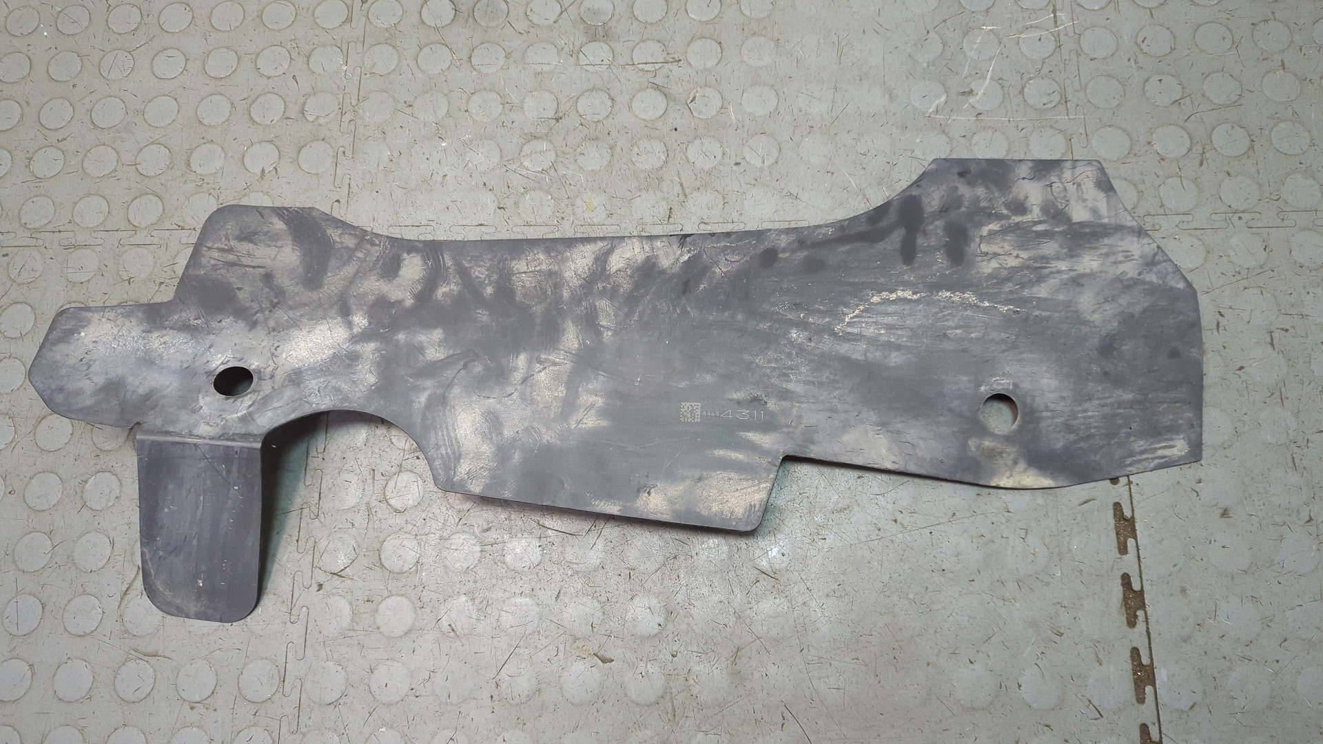 Решетка стеклоочистителей (Жабо)