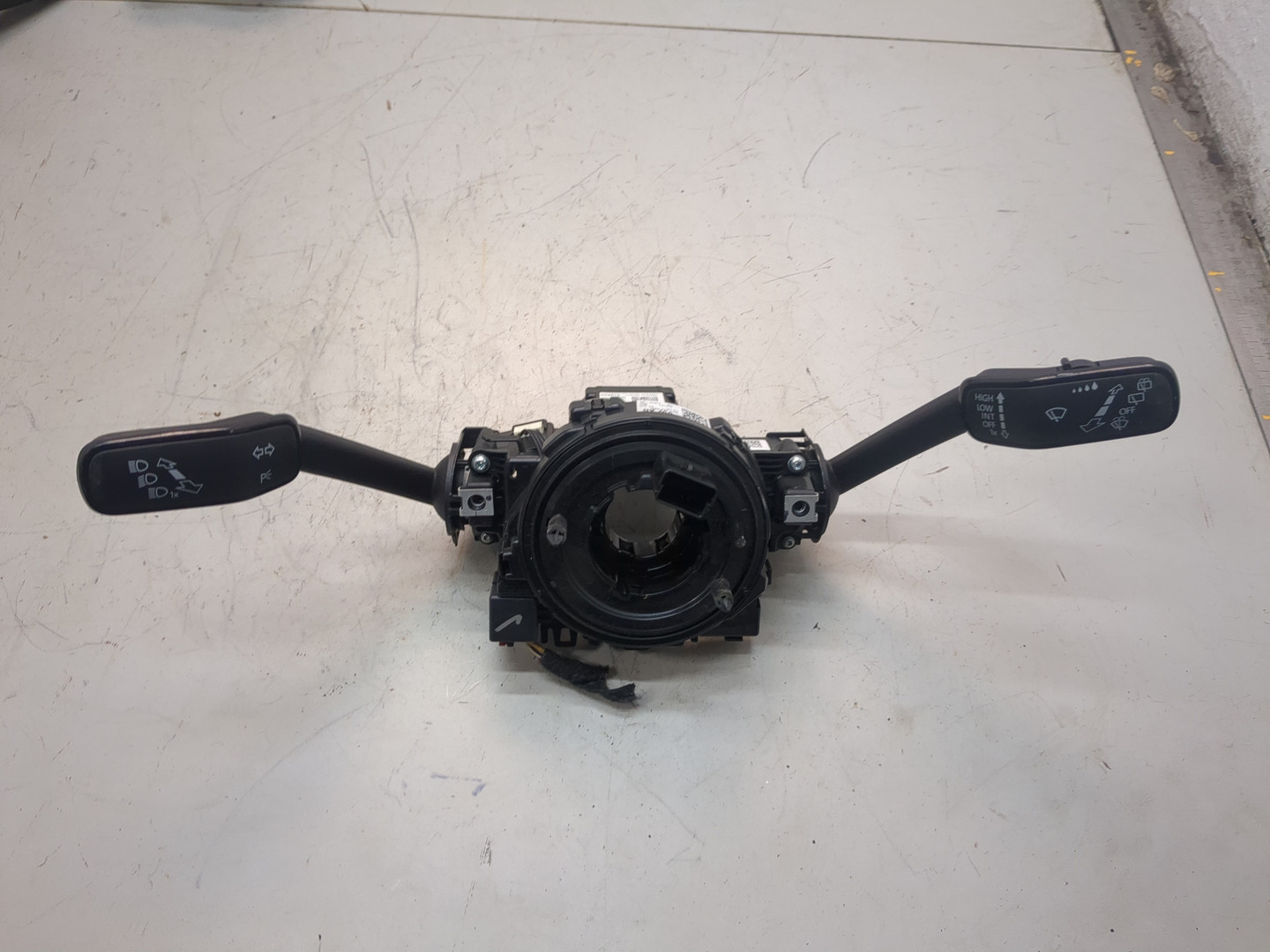 Переключатель подрулевой