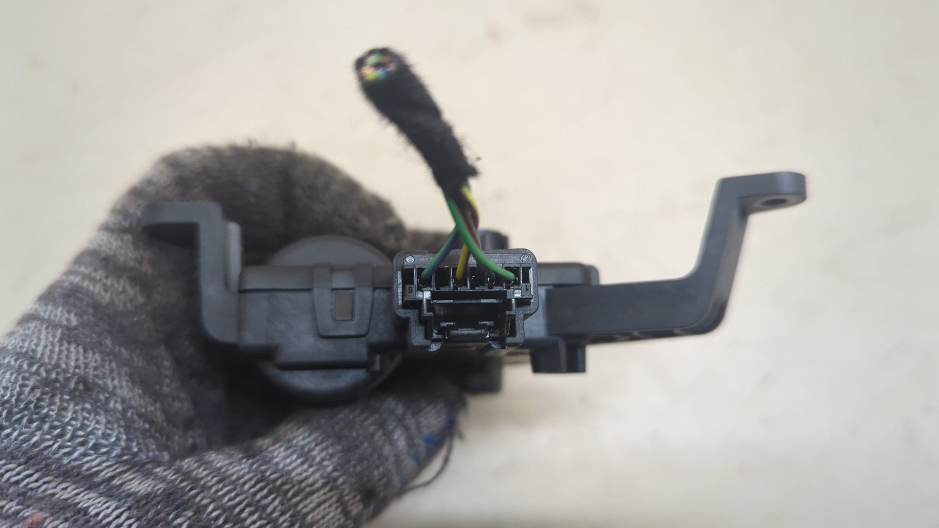 Моторчик заслонки печки