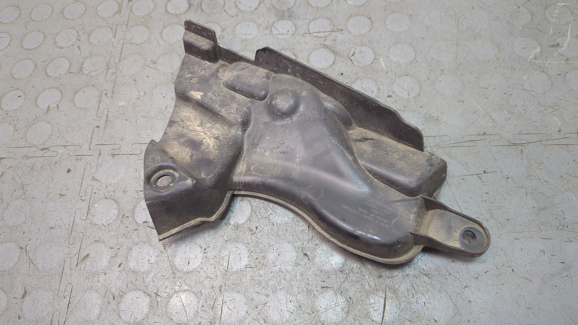 Решетка стеклоочистителей (Жабо)